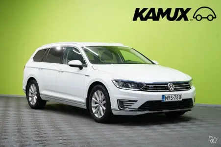 Volkswagen Passat Variant GTE Plug-In Hybrid 160 kW (218 hv) DSG-automaatti / Facelift / Adapt. Vakkari / / Tutkat /