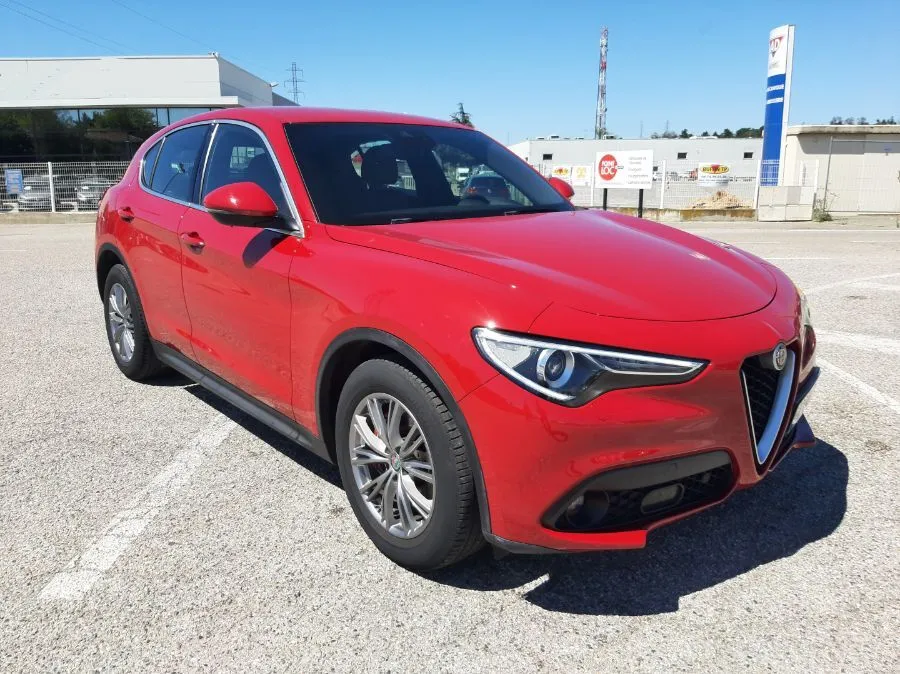 Alfa Romeo STELVIO 2.2 DIESEL 190 SUPER AT8 Image 1